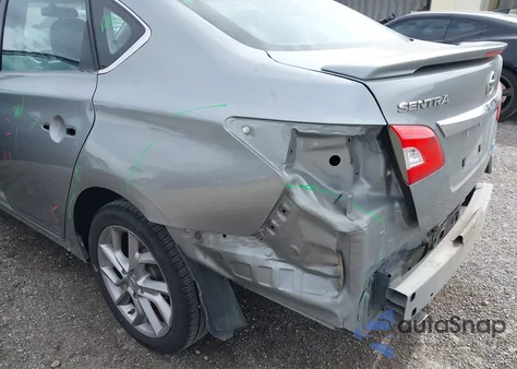 2014 Nissan Sentra Sr z USA, uszkodzony, nr VIN 3N1AB7AP9EY229554